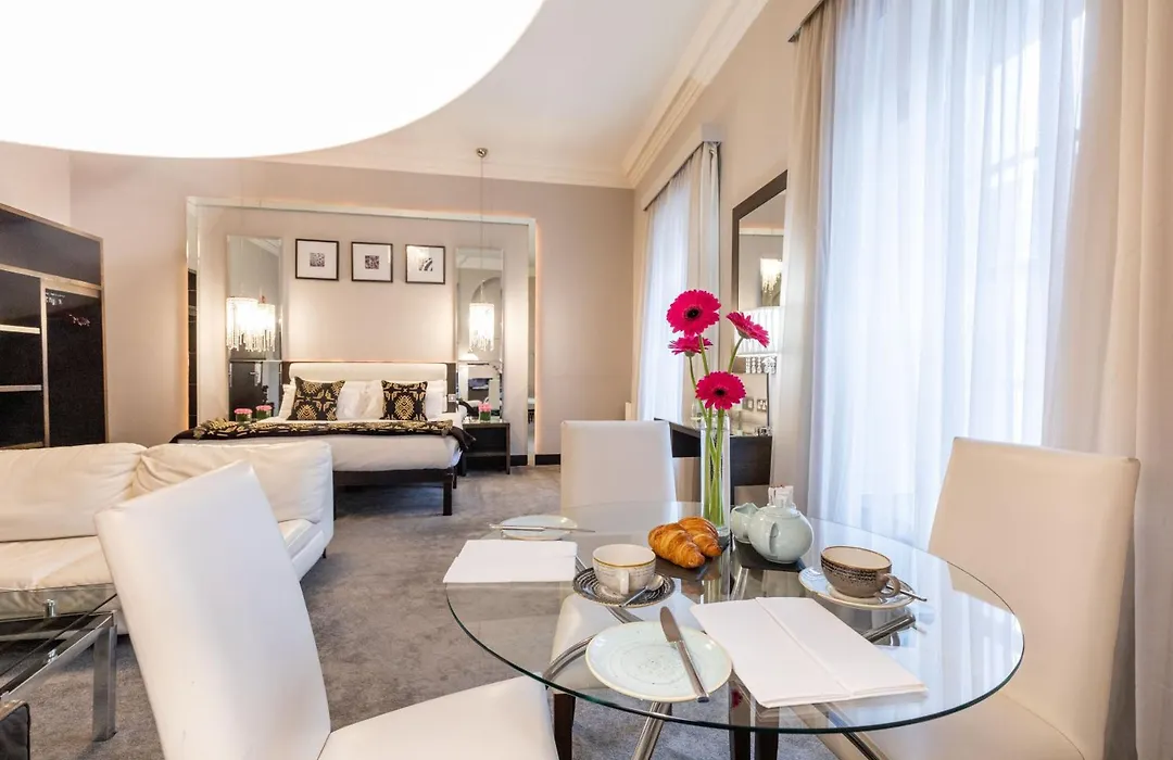 Zuni Restaurant & Boutique Hotel-1