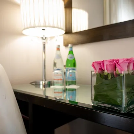 Zuni Restaurant & Boutique Hotel-2